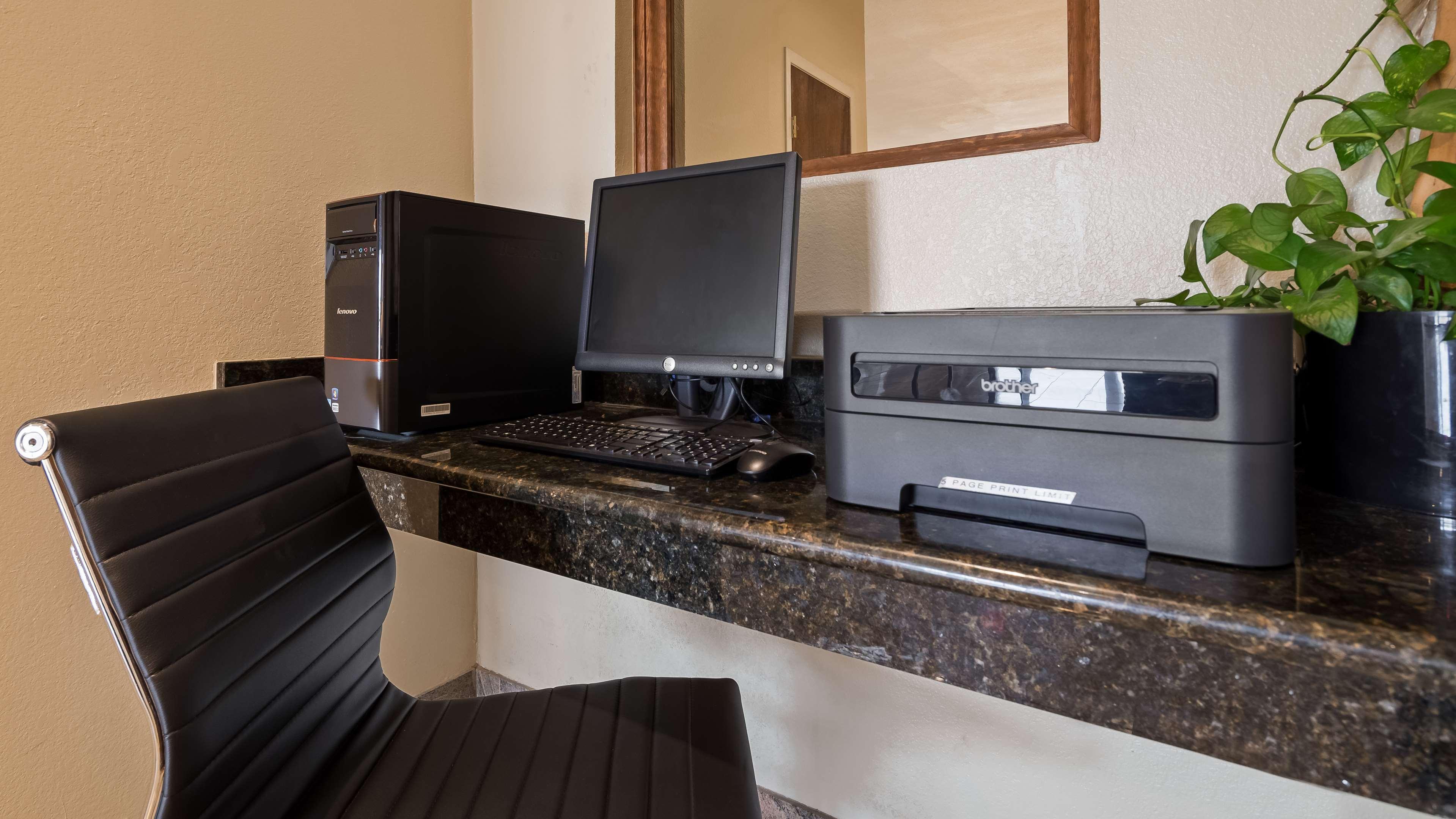 Best Western Regency Inn&Suites Gonzales Buitenkant foto
